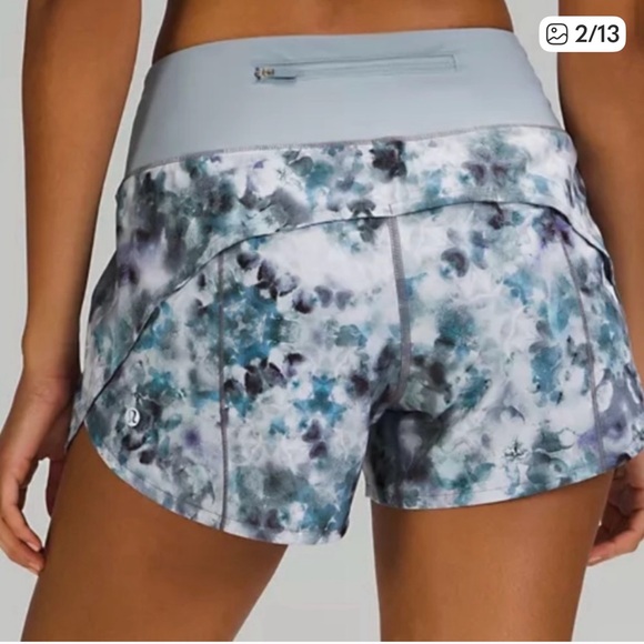 lululemon Speed Up Shorts Low Rise Kaleidofloral Blue/Gray Size 2 EUC Athletic - Picture 2 of 14